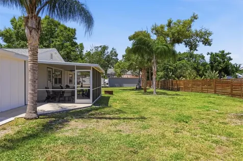4300 Eastern Parkway Sarasota FL 34233