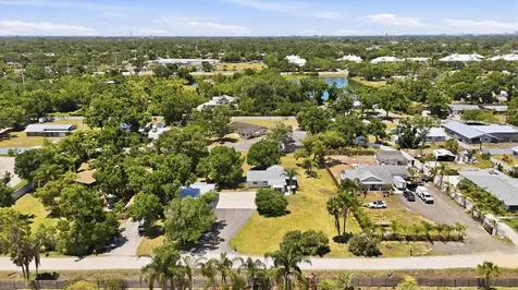 4300 Eastern Parkway Sarasota FL 34233