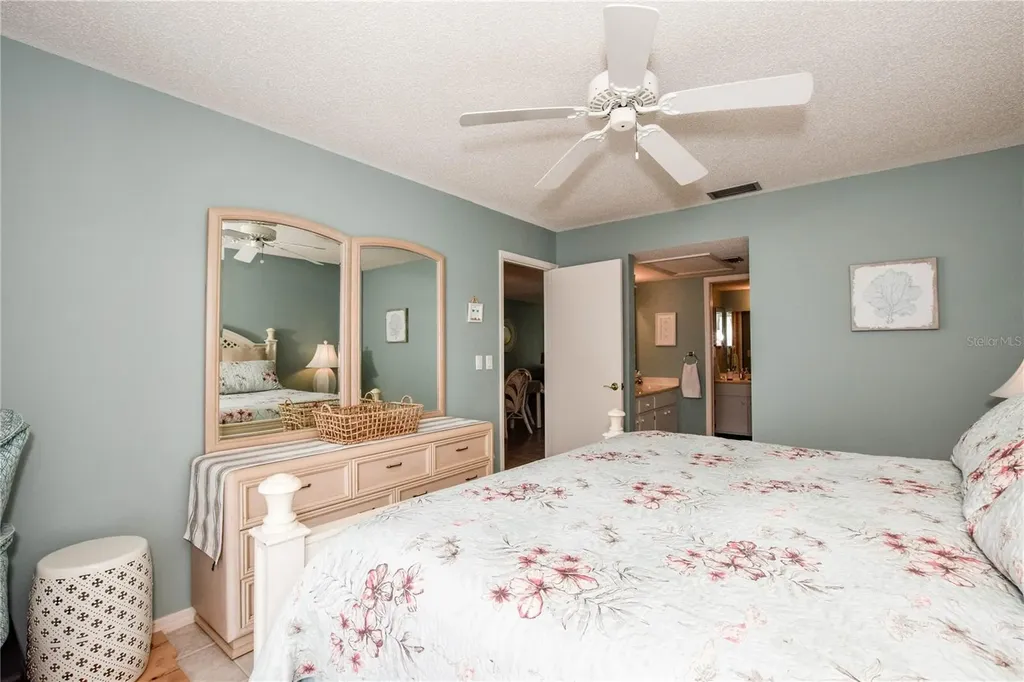 418 Wexford Circle Venice FL 34293