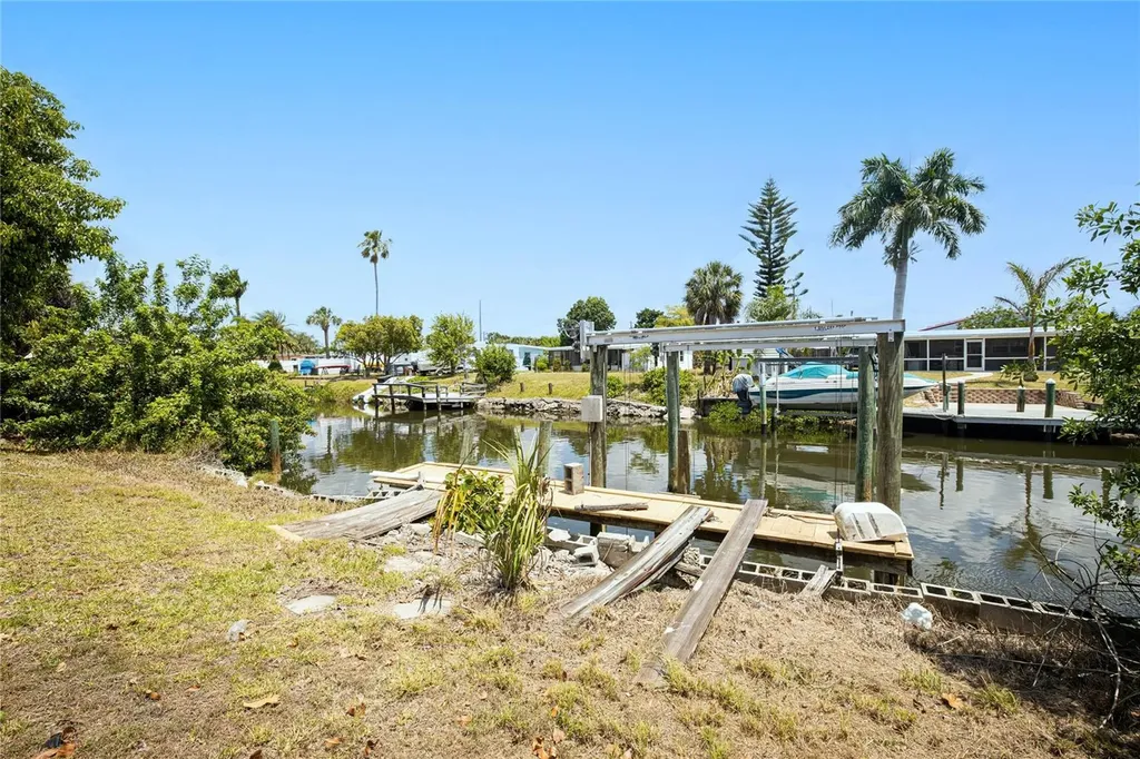203 Waterway Circle NE Port Charlotte FL 33952