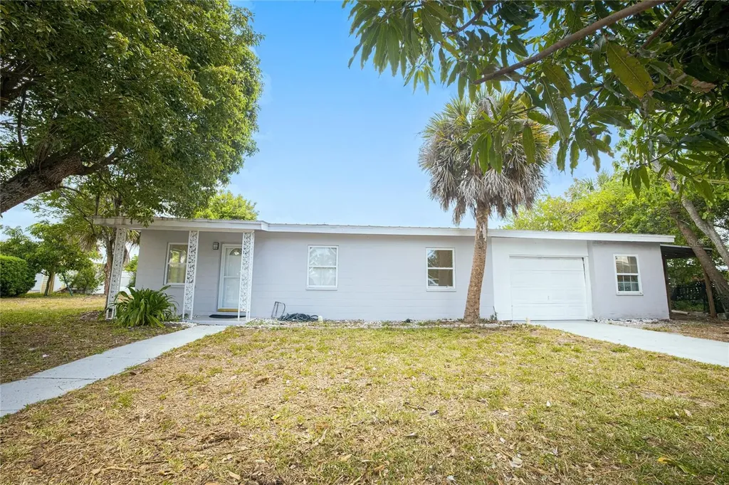 203 Waterway Circle NE Port Charlotte FL 33952