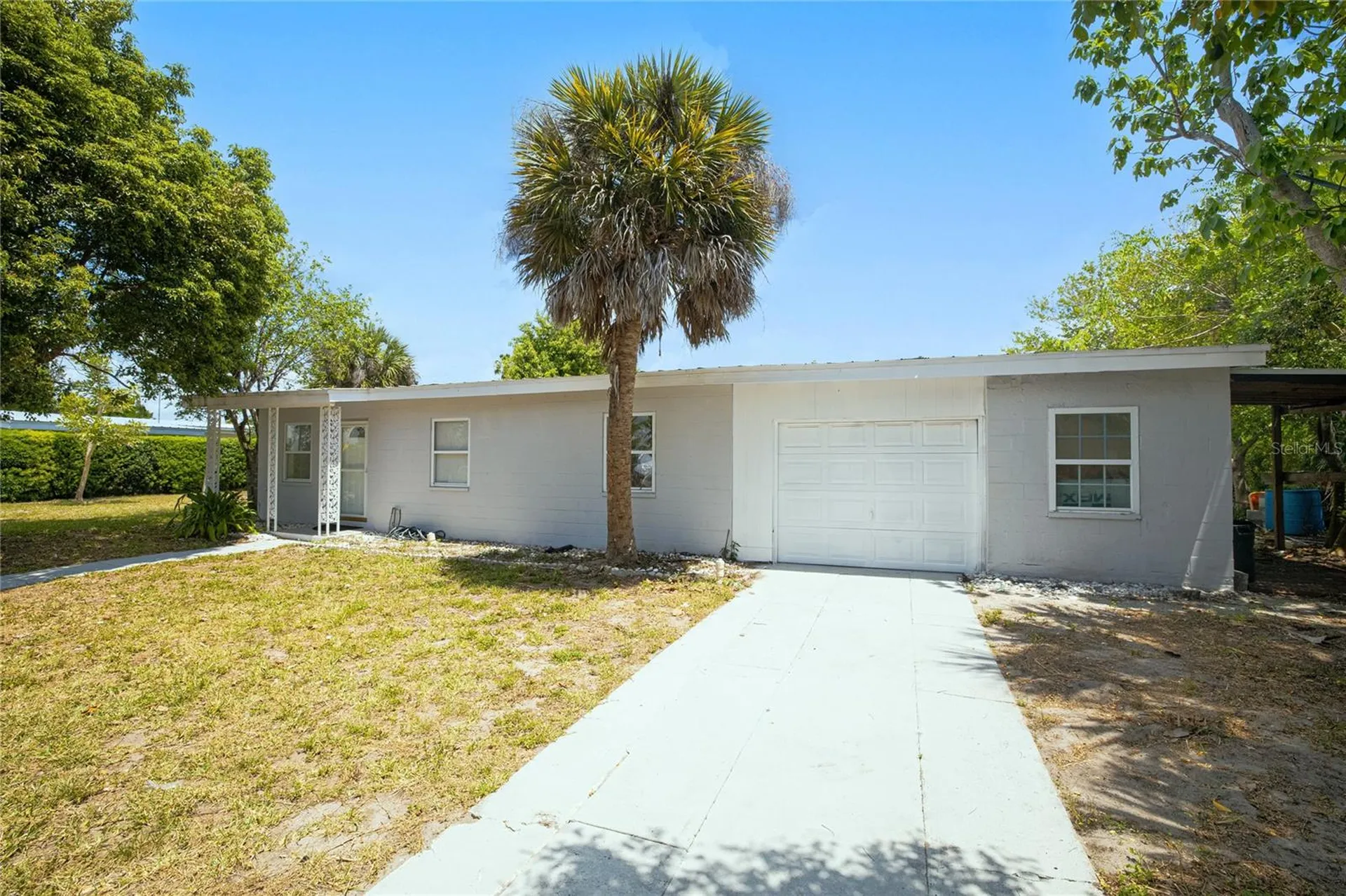 203 Waterway Circle NE Port Charlotte FL 33952