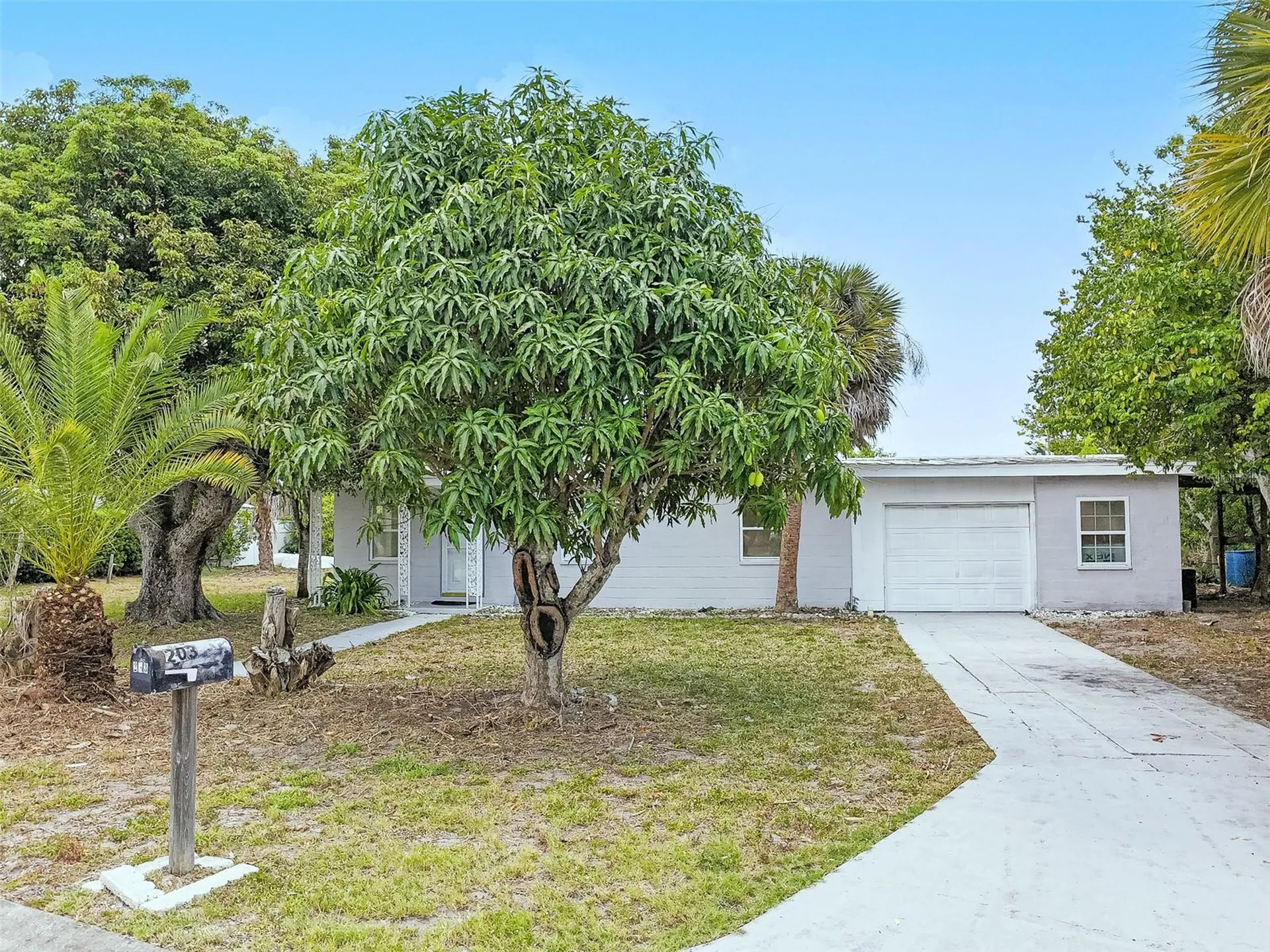203 Waterway Circle NE Port Charlotte FL 33952