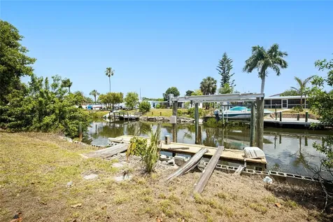 203 Waterway Circle NE Port Charlotte FL 33952
