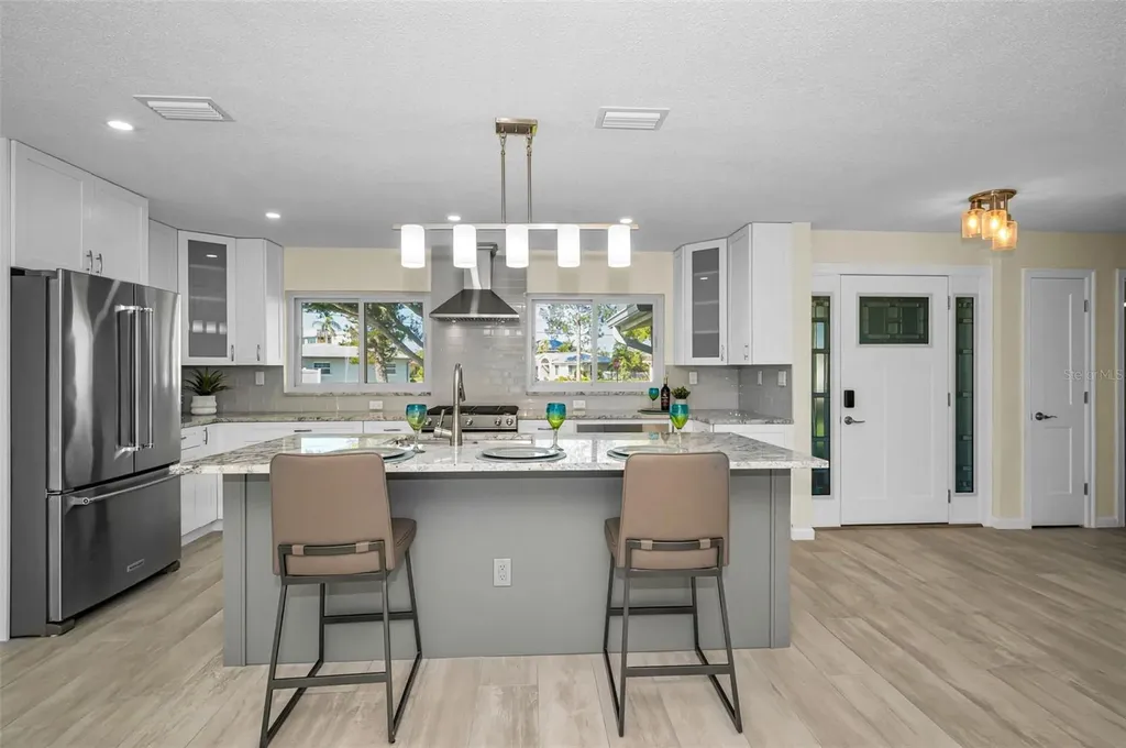 94 Nicholas Drive Dunedin FL 34698