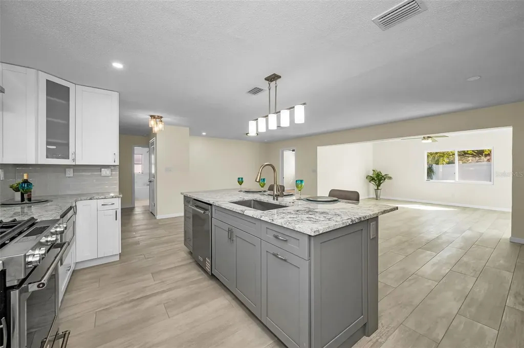 94 Nicholas Drive Dunedin FL 34698