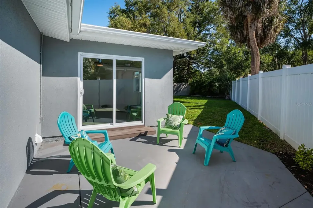 94 Nicholas Drive Dunedin FL 34698