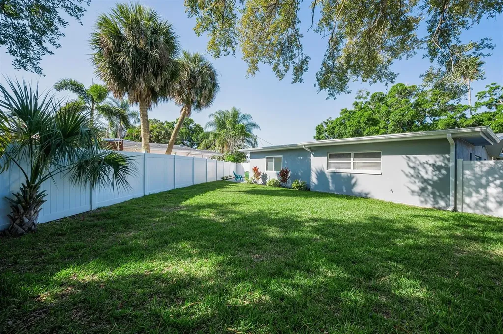 94 Nicholas Drive Dunedin FL 34698