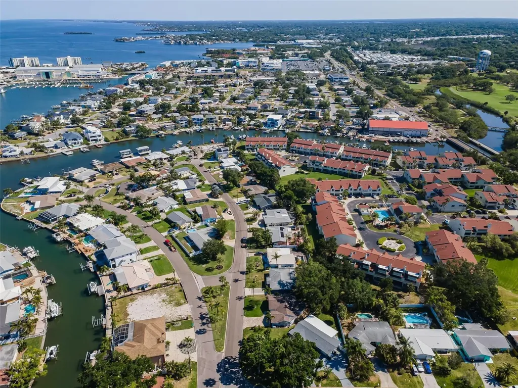 94 Nicholas Drive Dunedin FL 34698