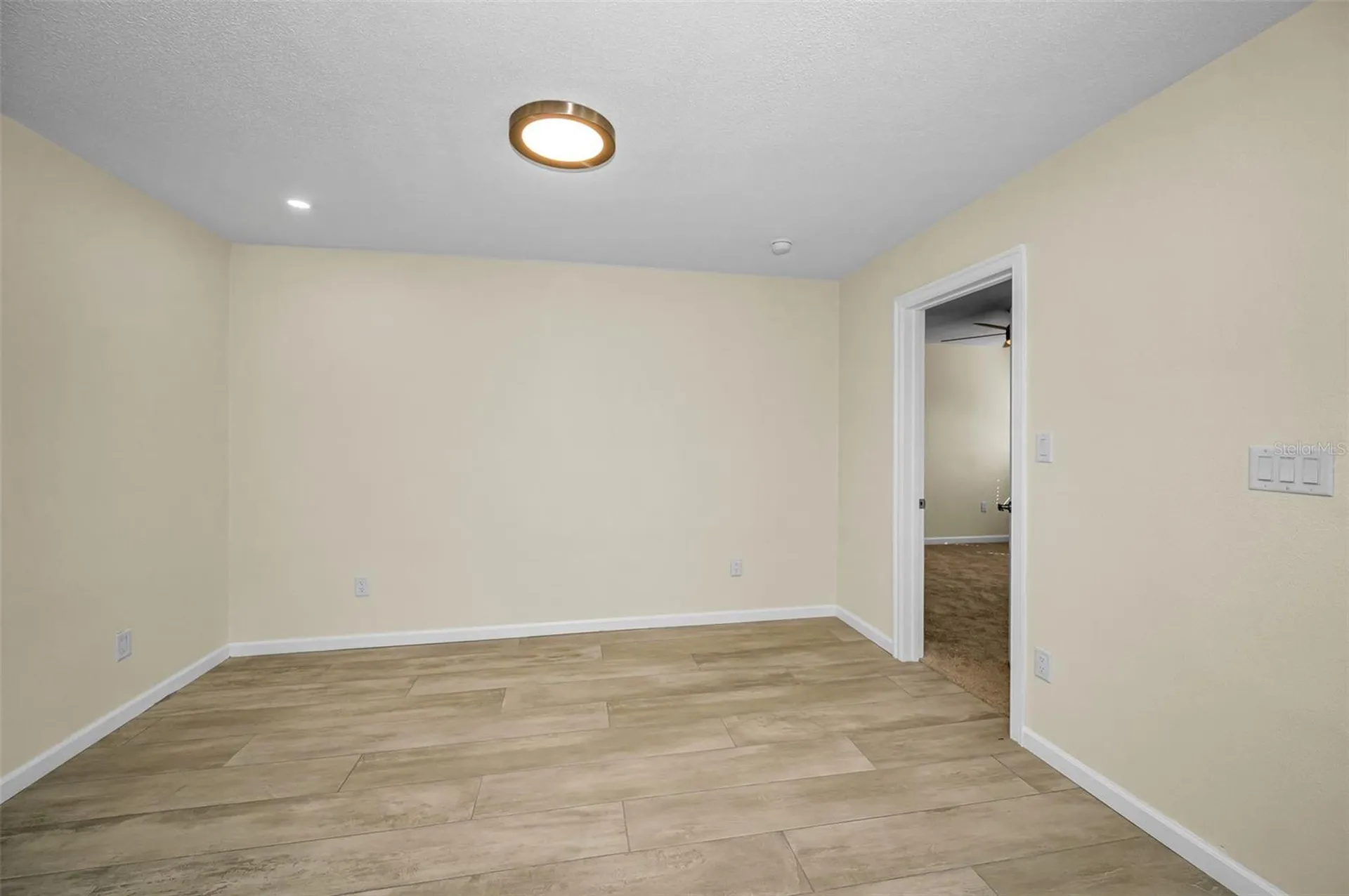 94 Nicholas Drive Dunedin FL 34698