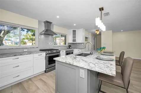 94 Nicholas Drive Dunedin FL 34698