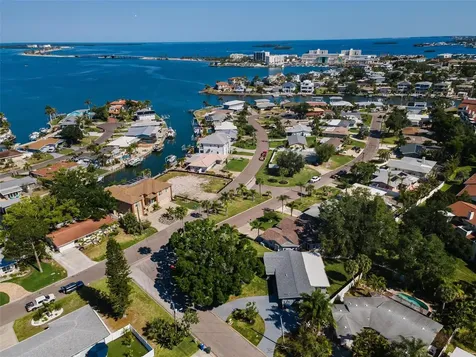 94 Nicholas Drive Dunedin FL 34698