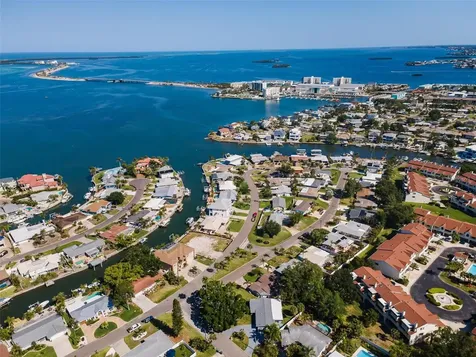 94 Nicholas Drive Dunedin FL 34698