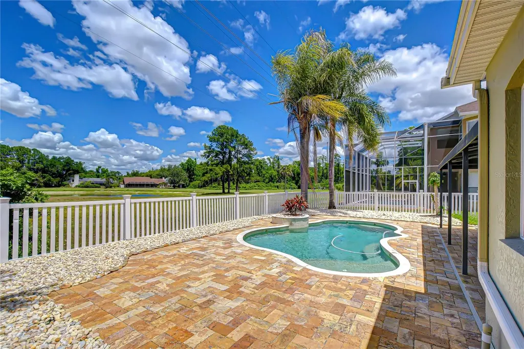 4505 Bloomsbury Court Tampa FL 33624
