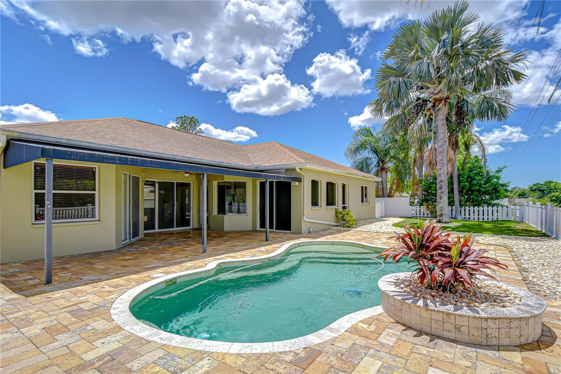 4505 Bloomsbury Court Tampa FL 33624