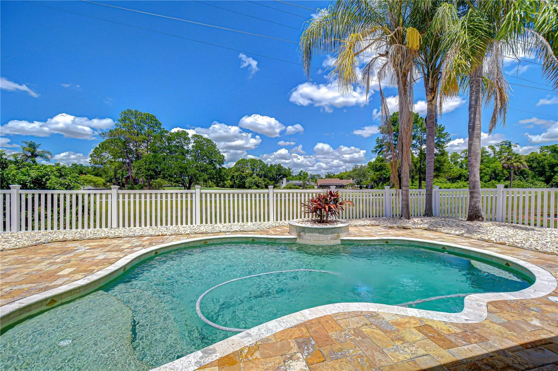 4505 Bloomsbury Court Tampa FL 33624