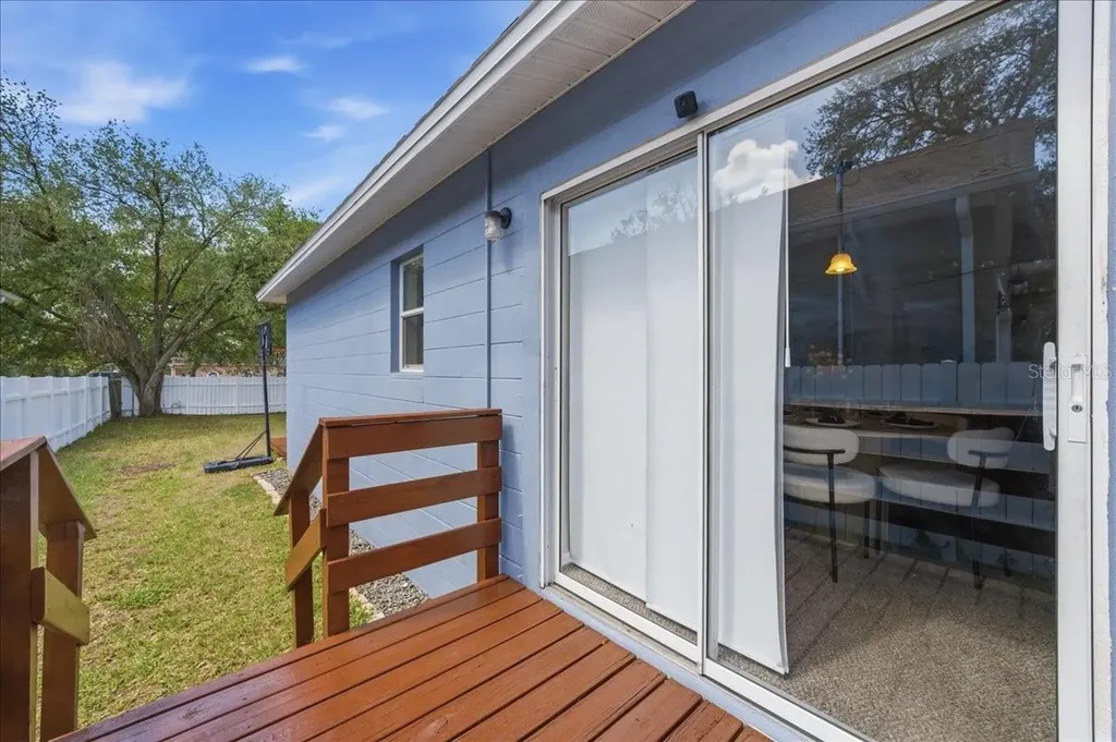 4007 E Miller Avenue Tampa FL 33617