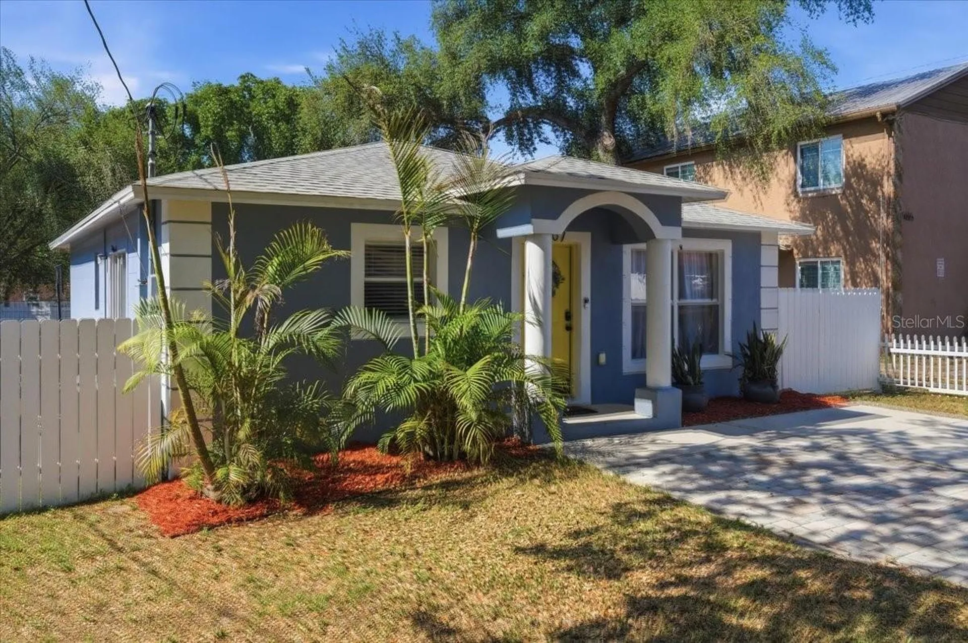 4007 E Miller Avenue Tampa FL 33617