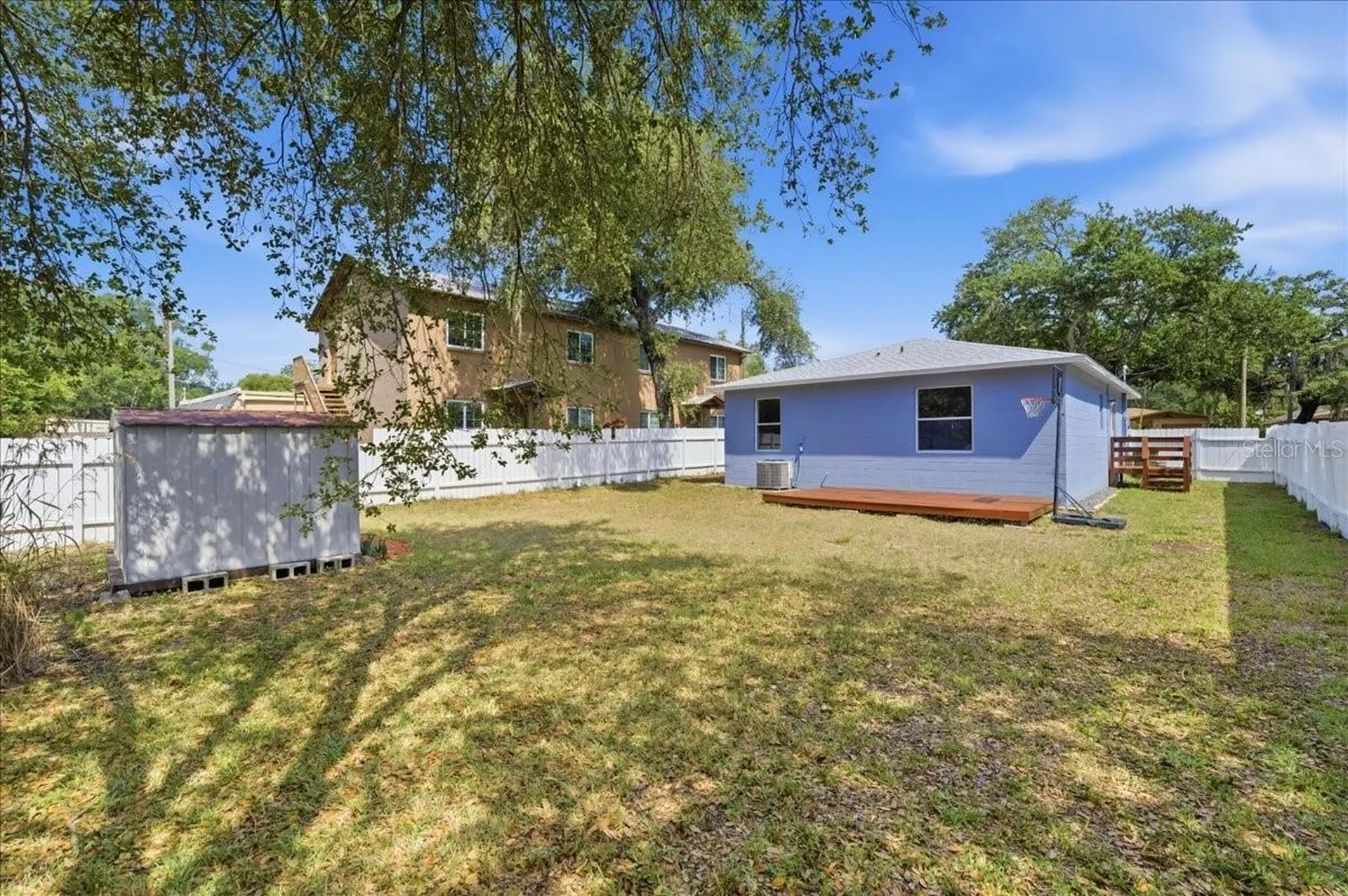 4007 E Miller Avenue Tampa FL 33617