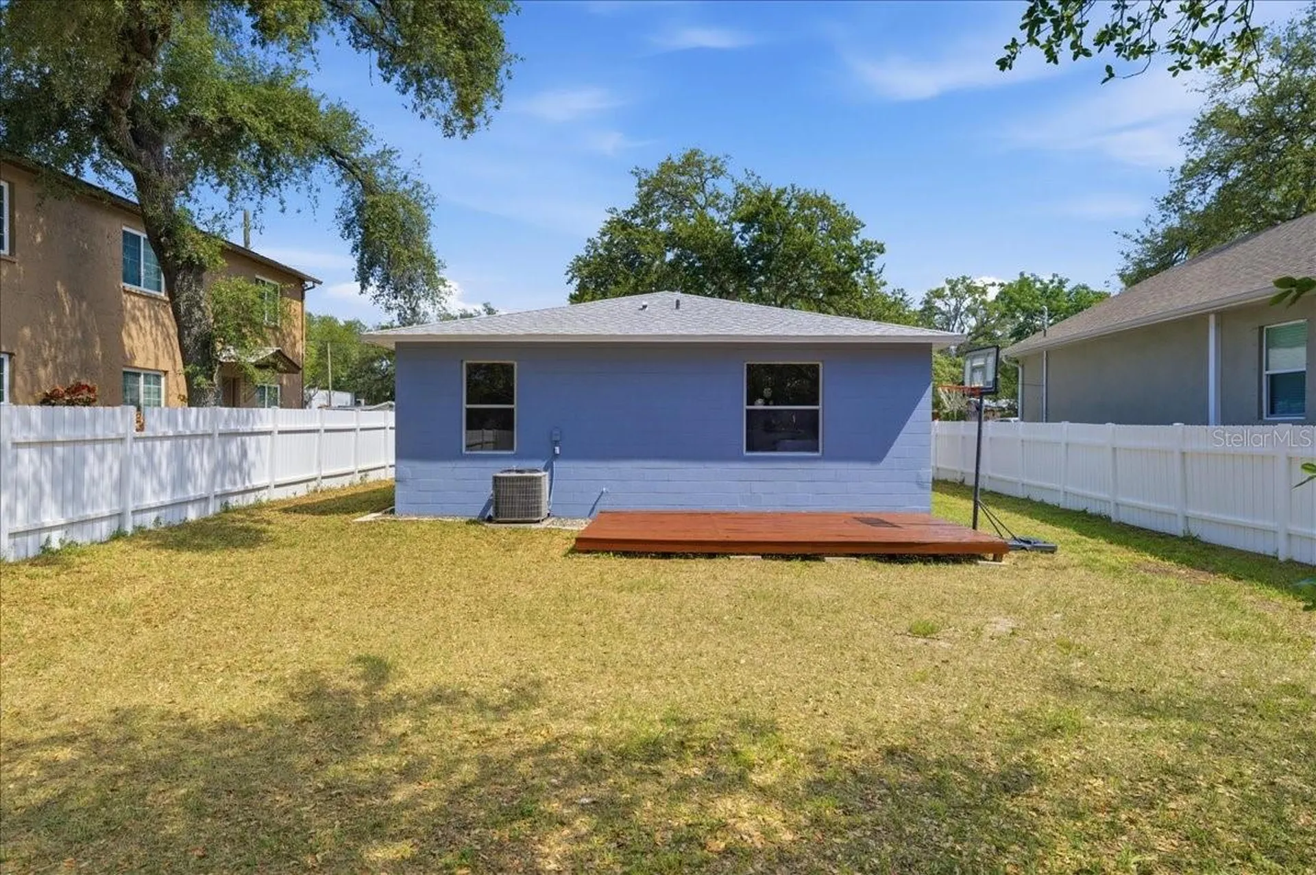 4007 E Miller Avenue Tampa FL 33617