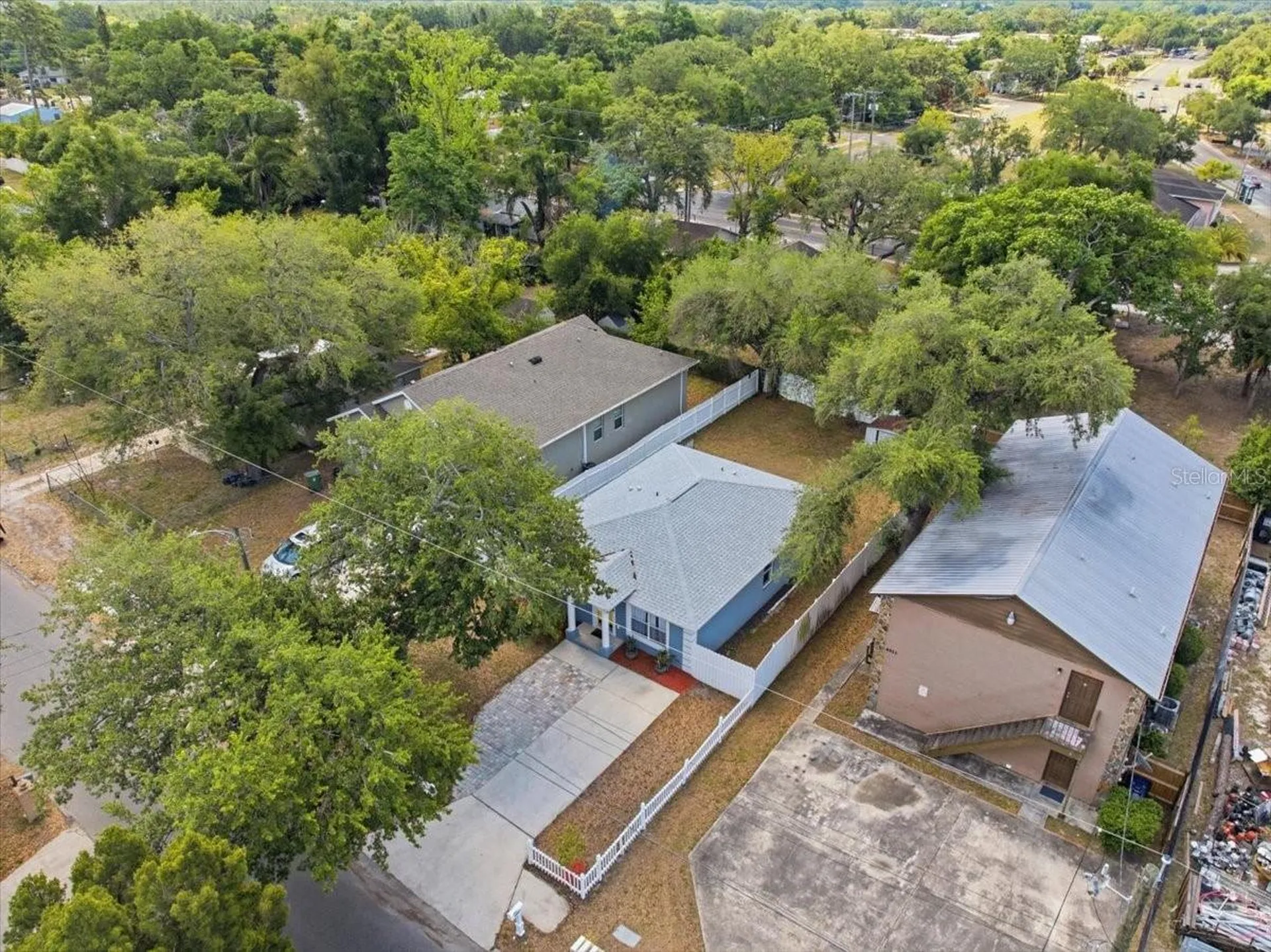 4007 E Miller Avenue Tampa FL 33617