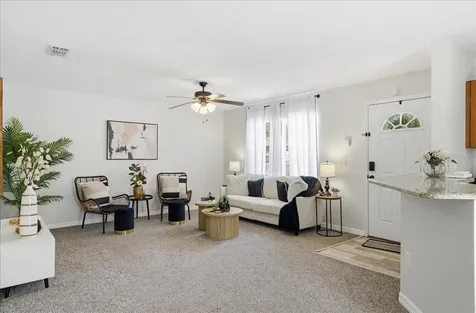 4007 E Miller Avenue Tampa FL 33617
