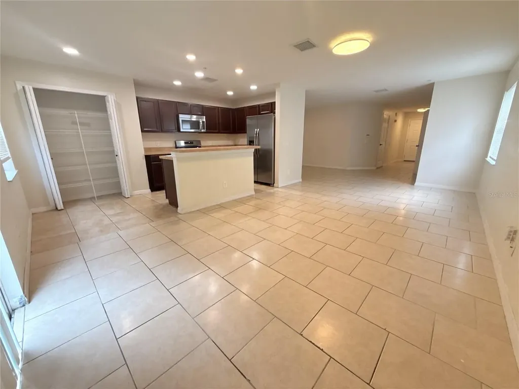 307 Prickle Pear Court Orlando FL 32824