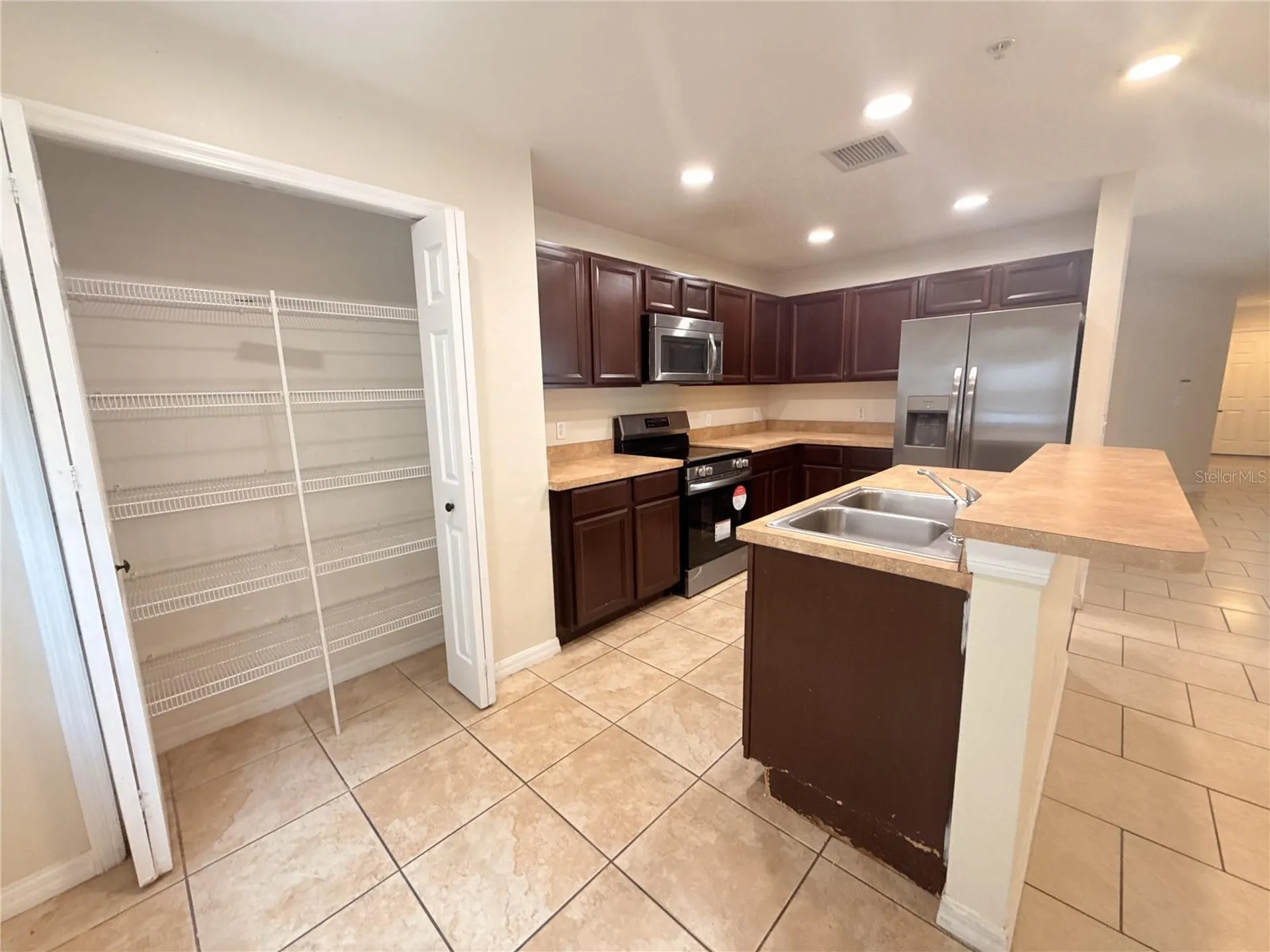 307 Prickle Pear Court Orlando FL 32824