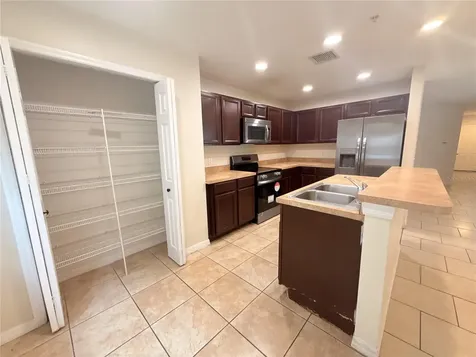 307 Prickle Pear Court Orlando FL 32824