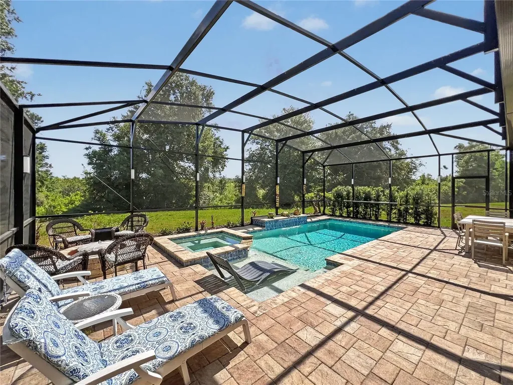2216 Limestone Trail Kissimmee FL 34747