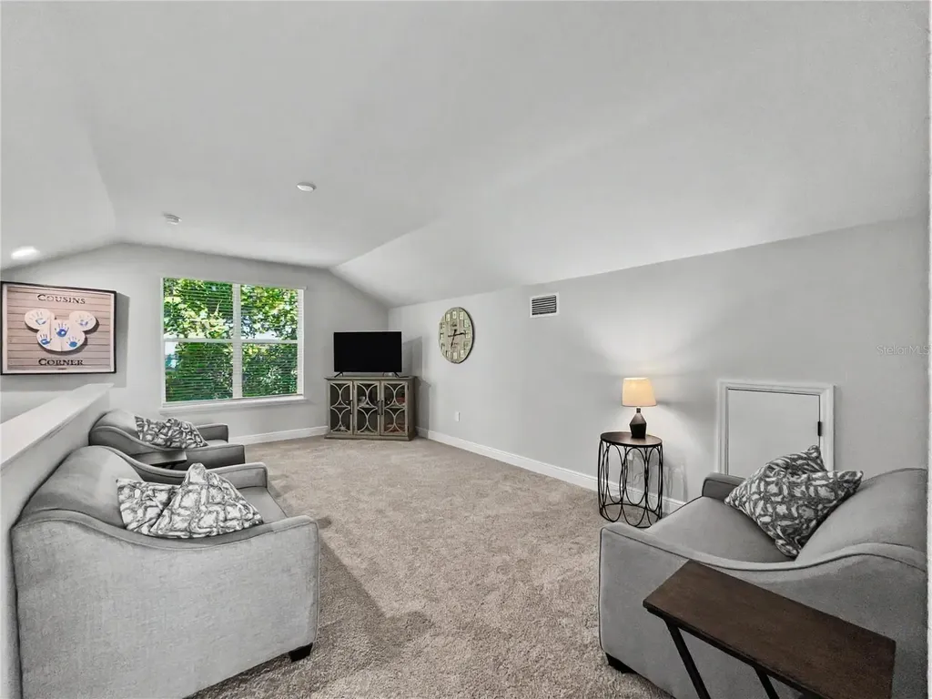 2216 Limestone Trail Kissimmee FL 34747