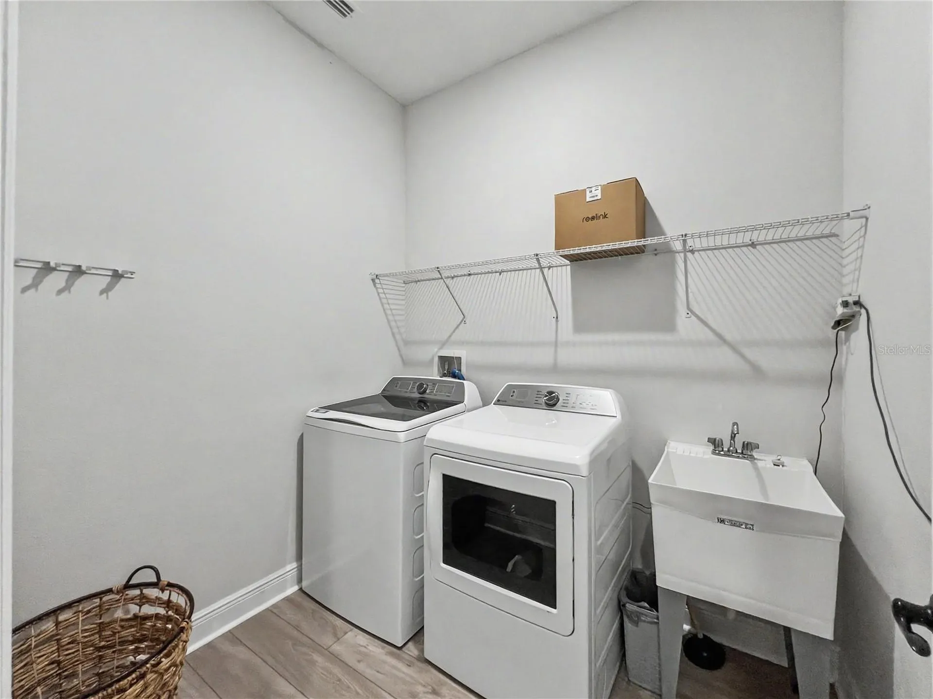 2216 Limestone Trail Kissimmee FL 34747
