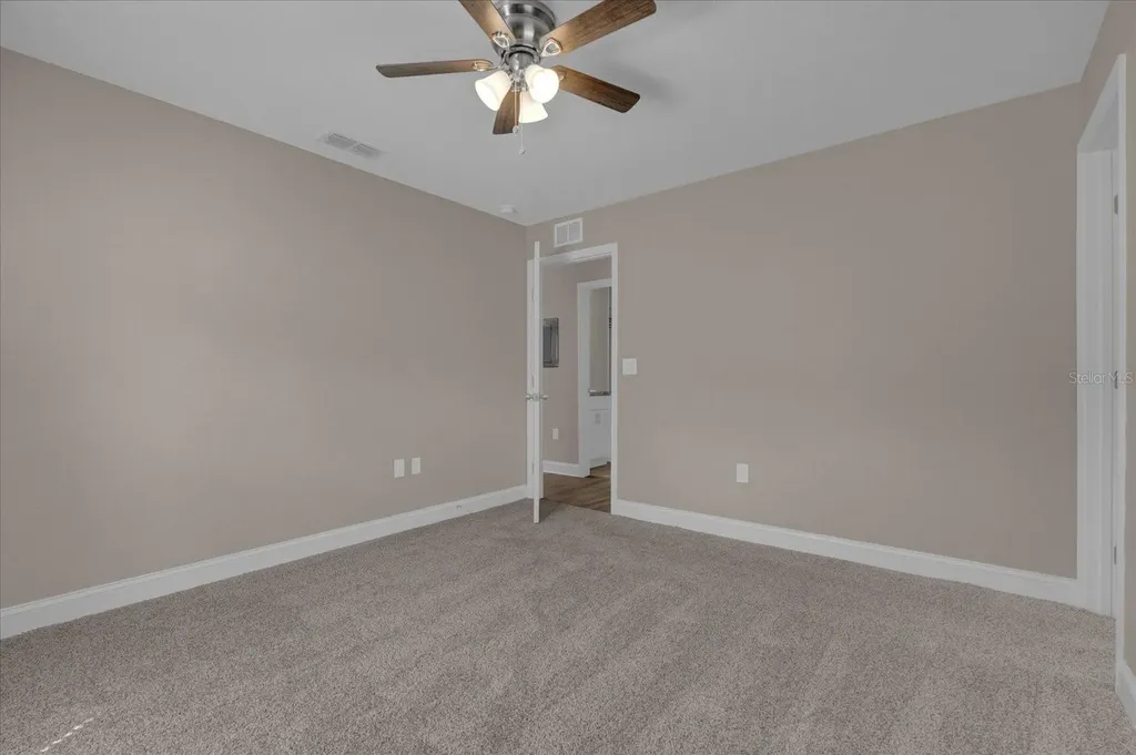 324 Avenue Y NE Winter Haven FL 33881