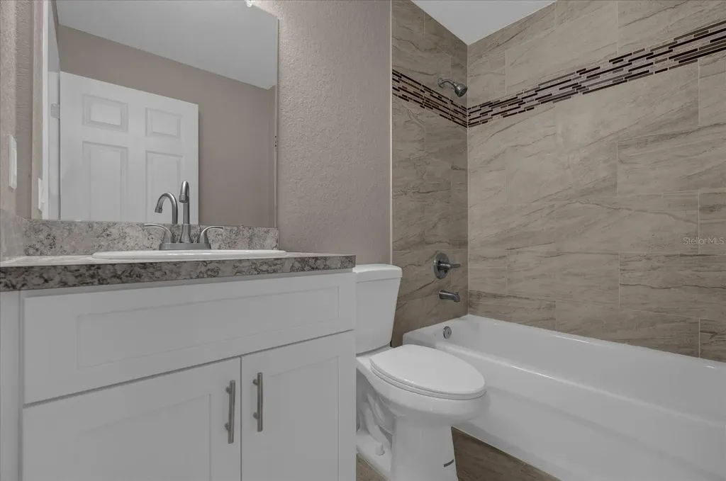 324 Avenue Y NE Winter Haven FL 33881