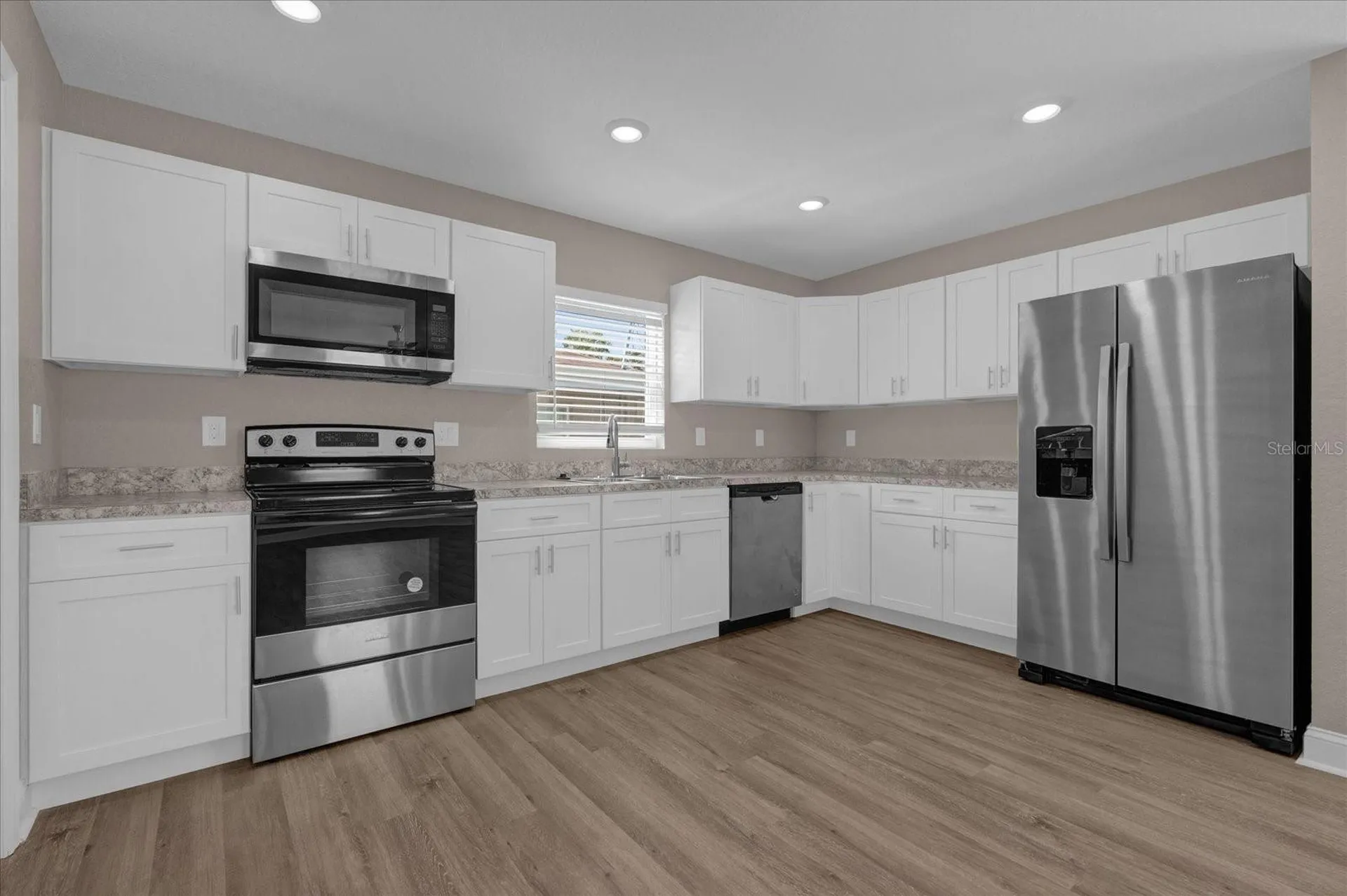 324 Avenue Y NE Winter Haven FL 33881