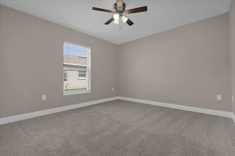 324 Avenue Y NE Winter Haven FL 33881