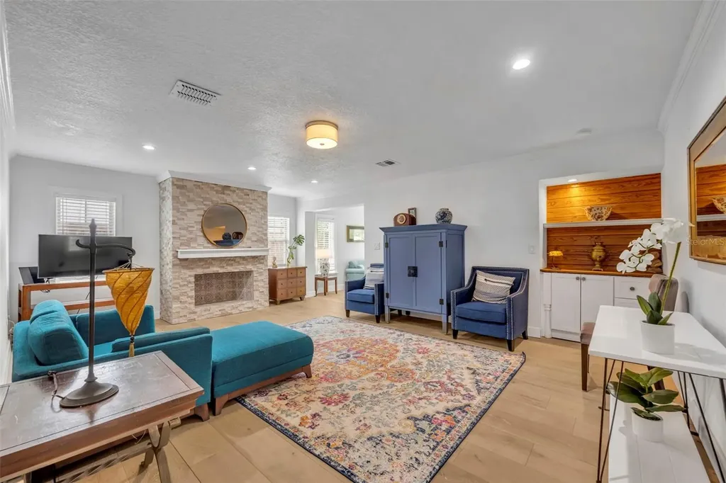 1611 Chestnut Avenue Winter Park FL 32789