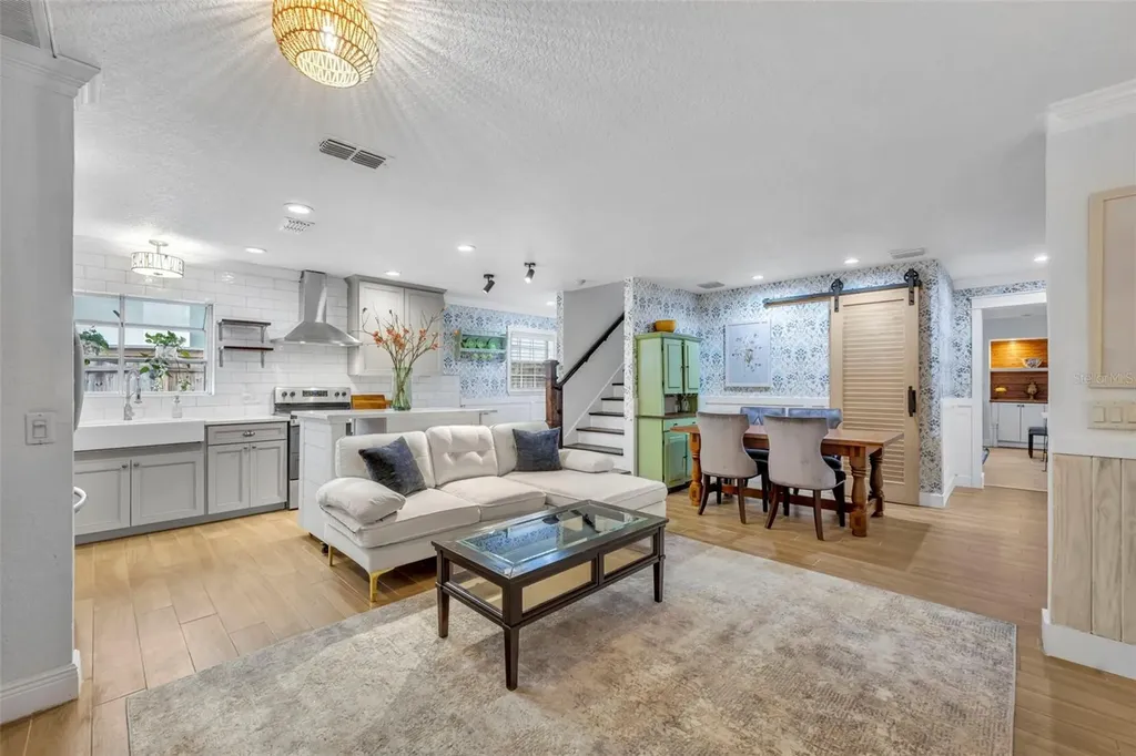 1611 Chestnut Avenue Winter Park FL 32789