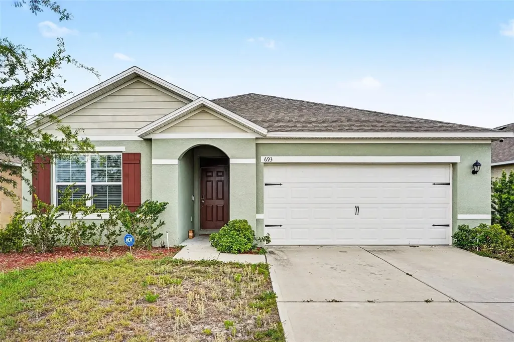 693 Squires Grove Drive Winter Haven FL 33880