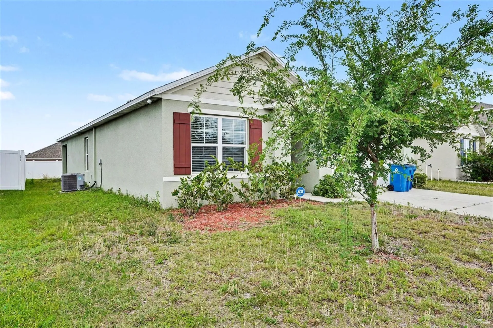 693 Squires Grove Drive Winter Haven FL 33880
