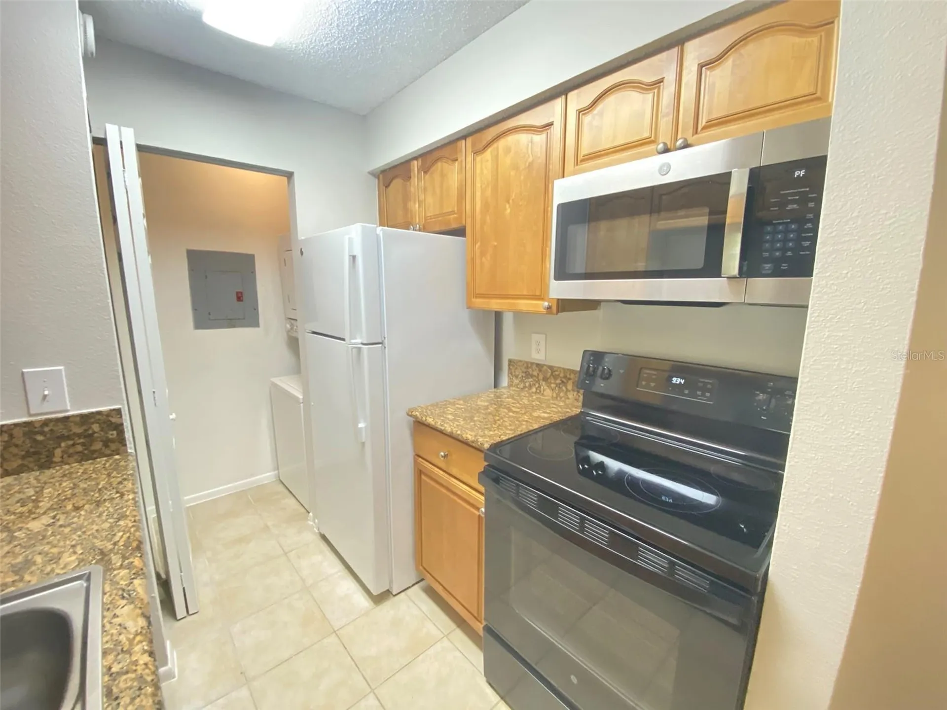 208 Afton Square Altamonte Springs FL 32714