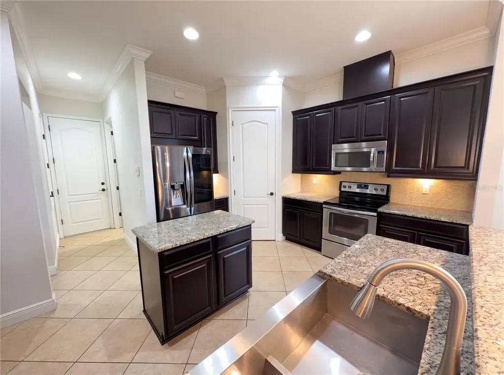 13190 Woodford Street Orlando FL 32832