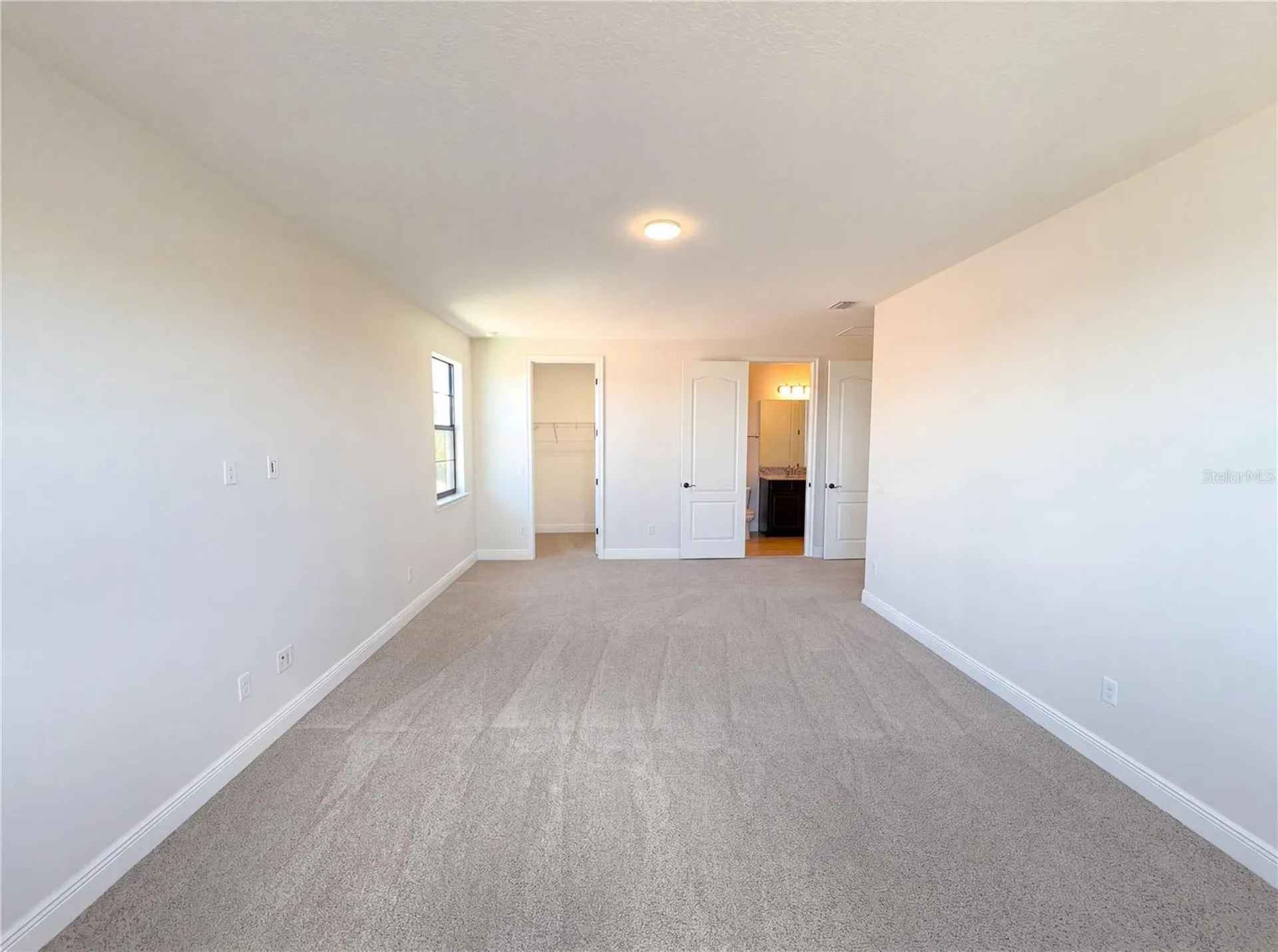 13190 Woodford Street Orlando FL 32832