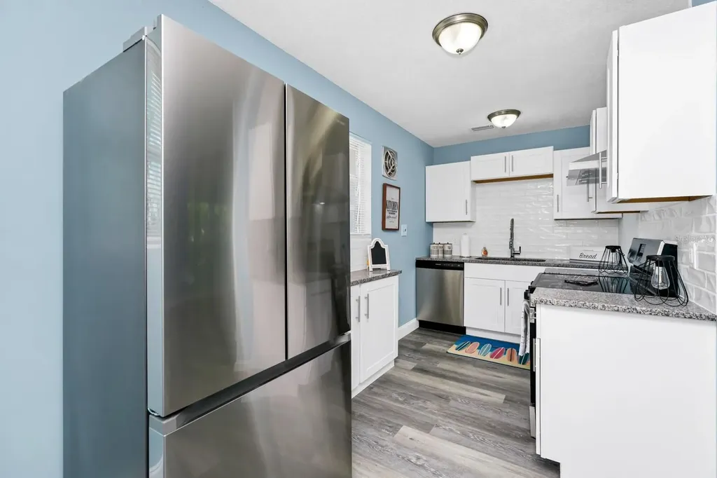 511 S Alder Avenue Orlando FL 32807