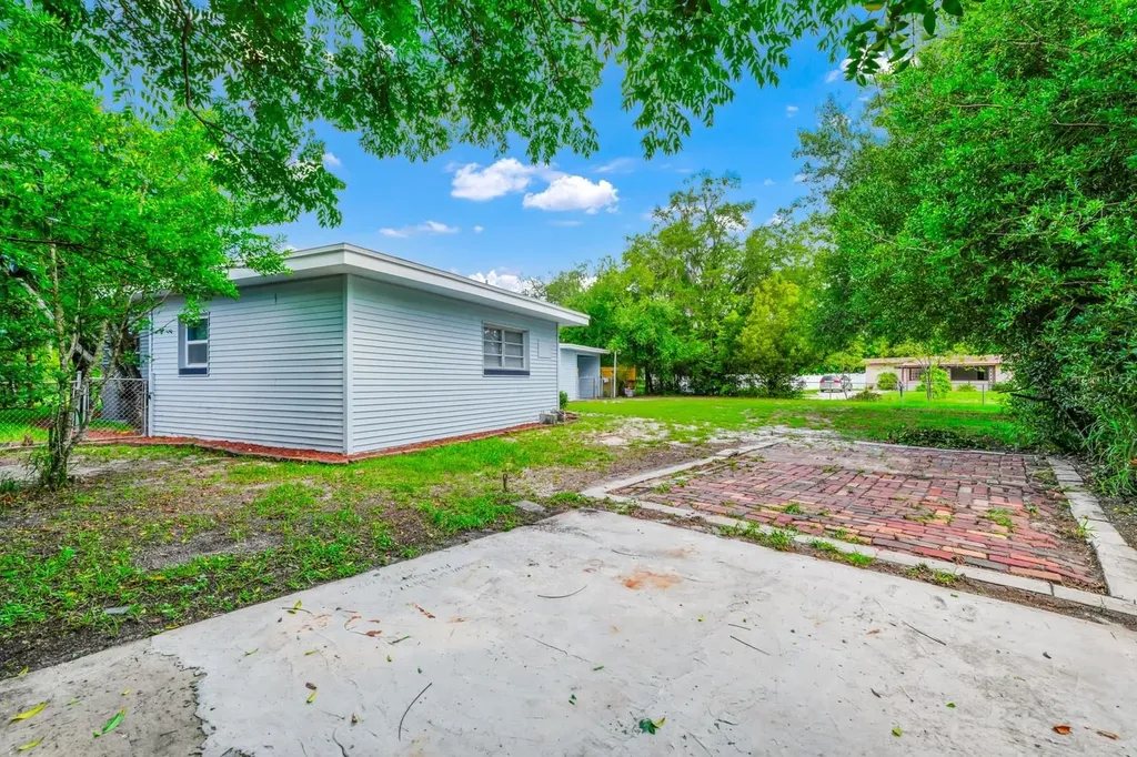 511 S Alder Avenue Orlando FL 32807