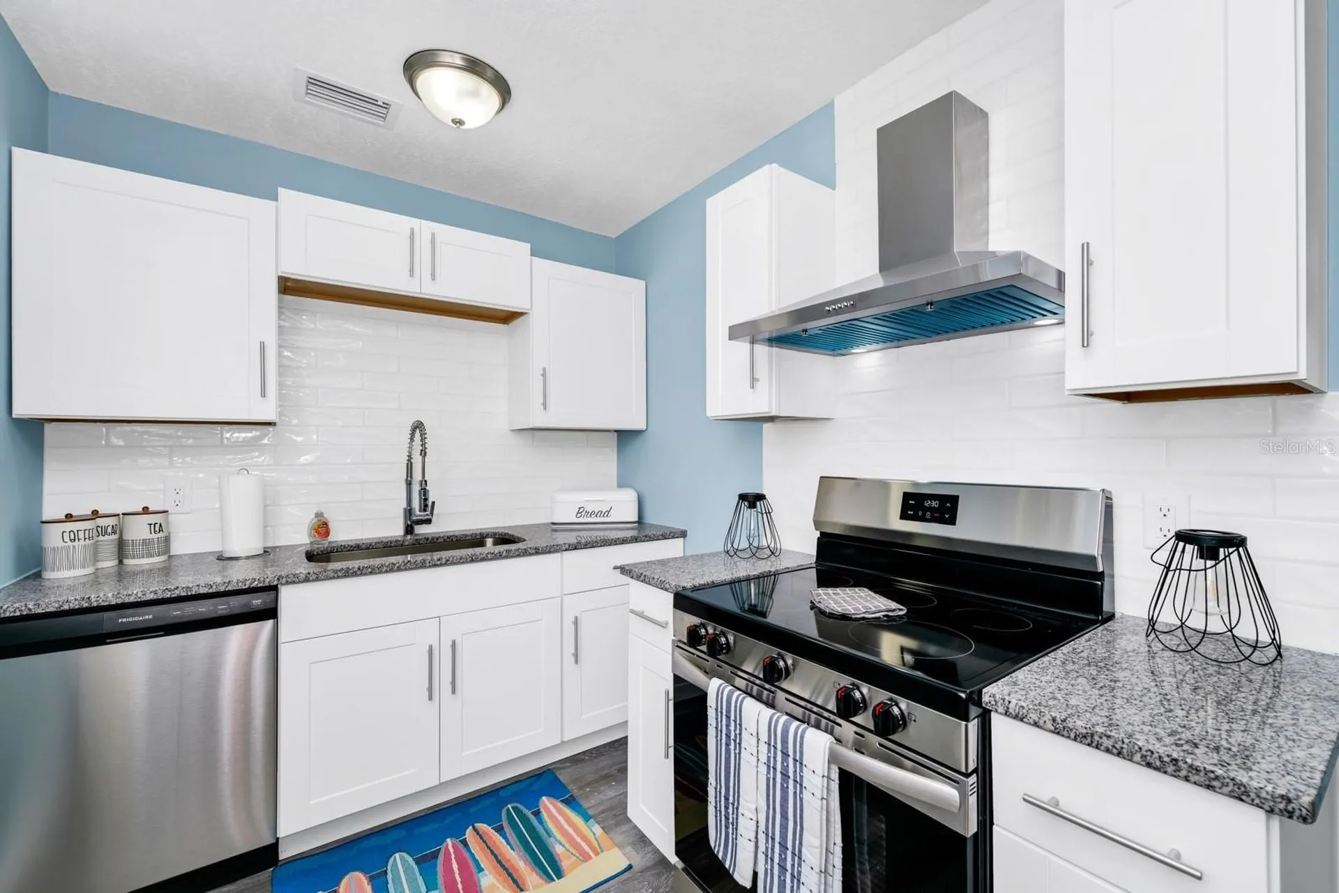 511 S Alder Avenue Orlando FL 32807