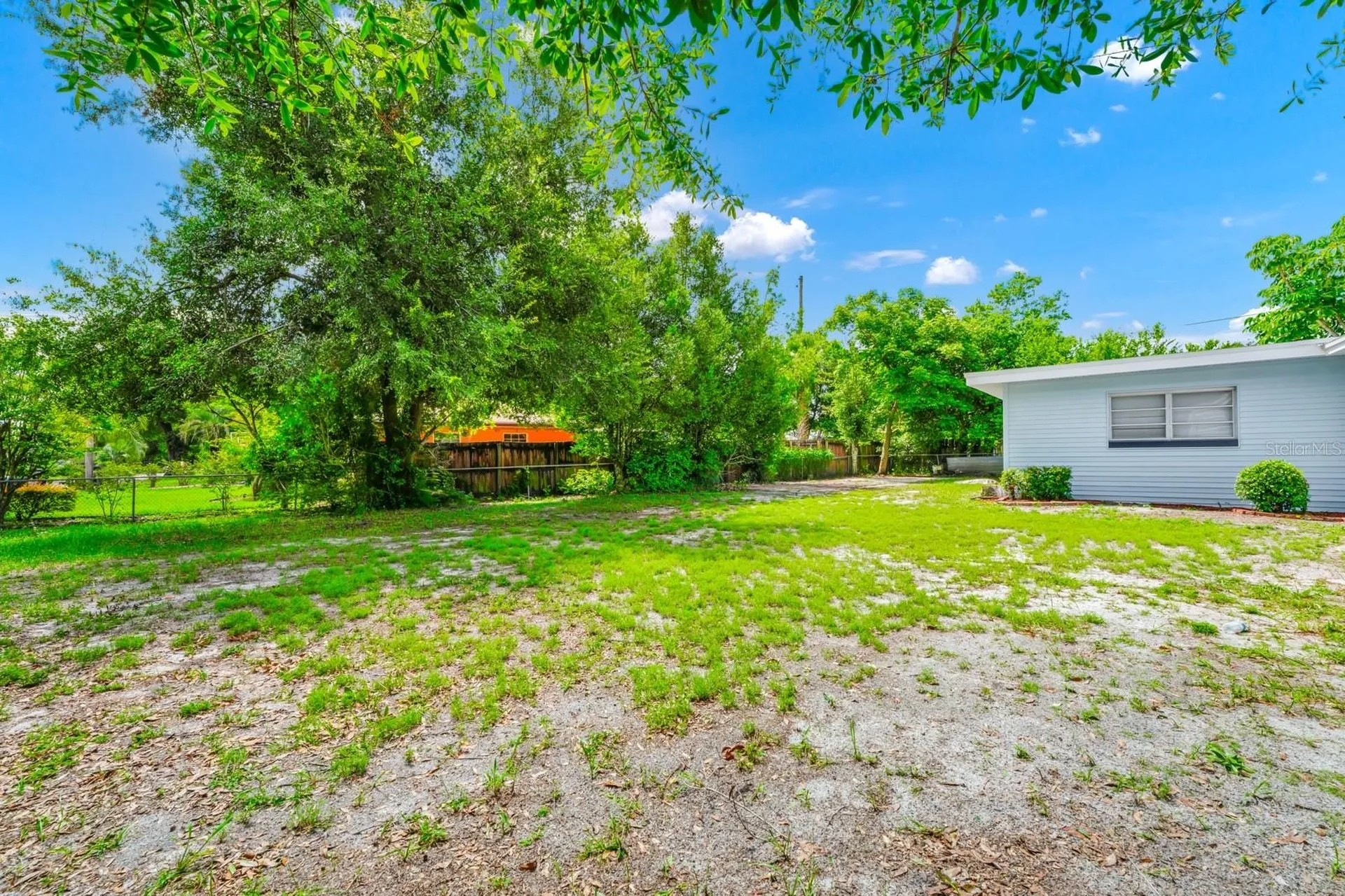 511 S Alder Avenue Orlando FL 32807