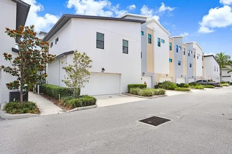 1210 25th Street N St Petersburg FL 33713