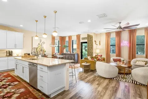 1210 25th Street N St Petersburg FL 33713