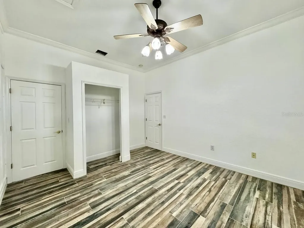 2384 Creek Court Clearwater FL 33764